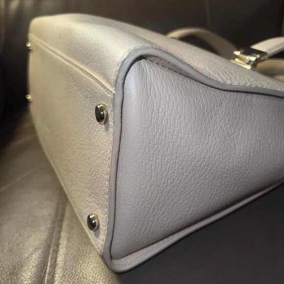 Kate Spade 2WAY in Beige Satchel Bag with strap (Retail $350) - Picture 3 of 8